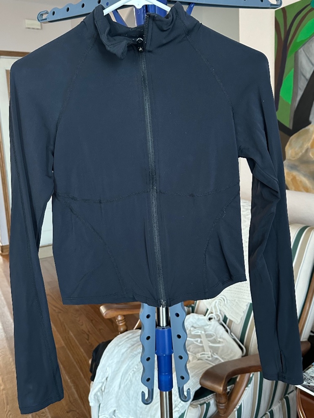 Oysho Black Cropped Zip-Up Athletic Jacket sz S